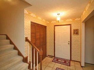 6 Glen Echo Dr, Edwardsville, IL 62025