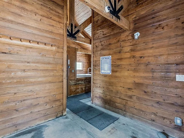 96 Lookout Ridge Dr — Photo 37