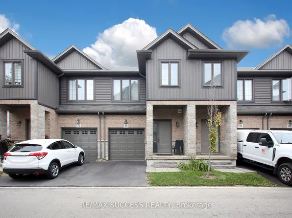 377 Glancaster Rd #71, Hamilton, ON L9G 0G4