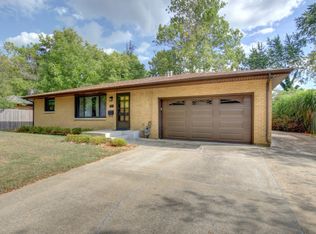 903 E Florida Ave, Urbana, IL