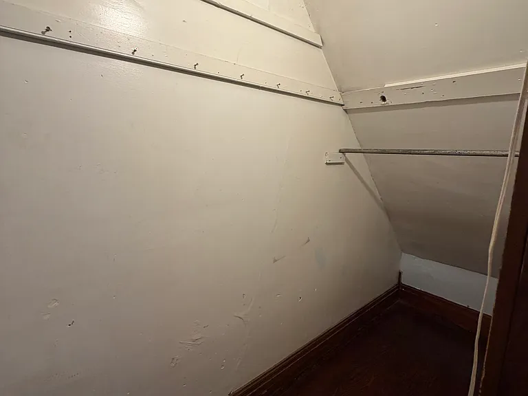 1522 Grove St — Photo 12