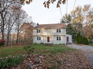 61 Mayhew Rd, Attleboro, MA 02703