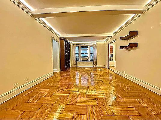 5th image of 127 W 96th St APT 2E