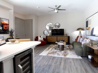 Notting Hill Apartments, Lincoln, NE 68516