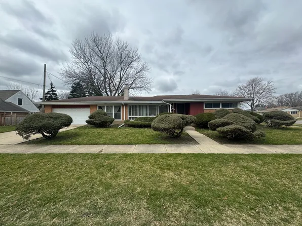 7946 Lotus Ave, Morton Grove, IL 60053