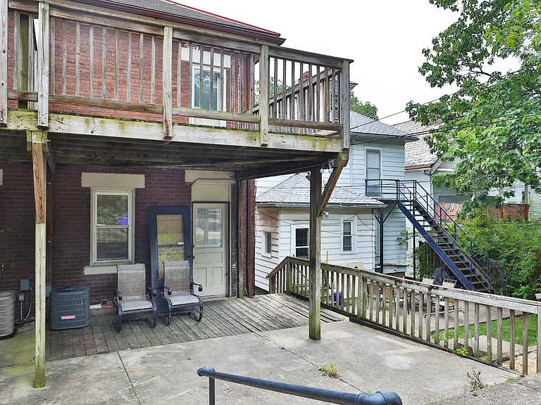 212 E Patterson Ave — Photo 35