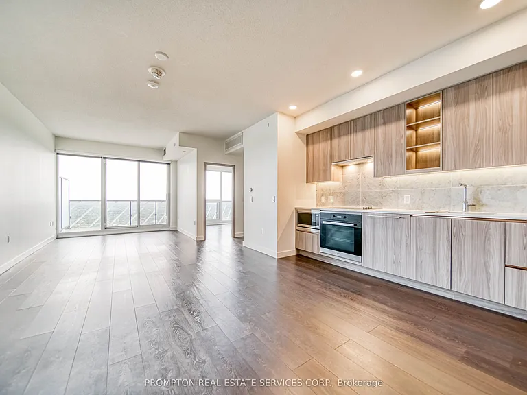 85 McMahon Dr #3108 — Photo 5