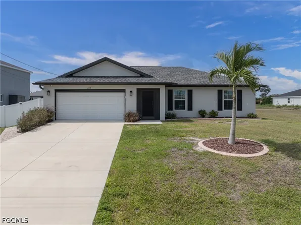402 NW 18th Ter, Cape Coral, FL 33993