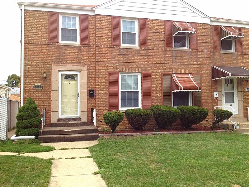 1st image of 1535 N 21st Ave