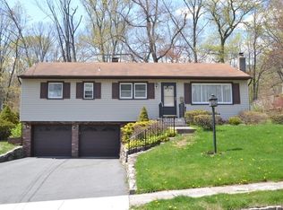 52 Reservoir Rd, Rockaway, NJ 07866