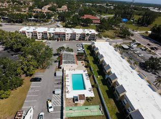 519 Albee Farm Rd APT 201, Venice, FL 34285