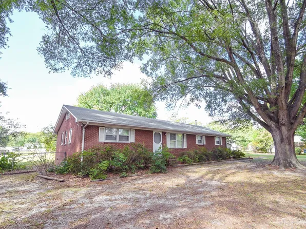 2600 Community Park Dr, Matthews, NC 28104
