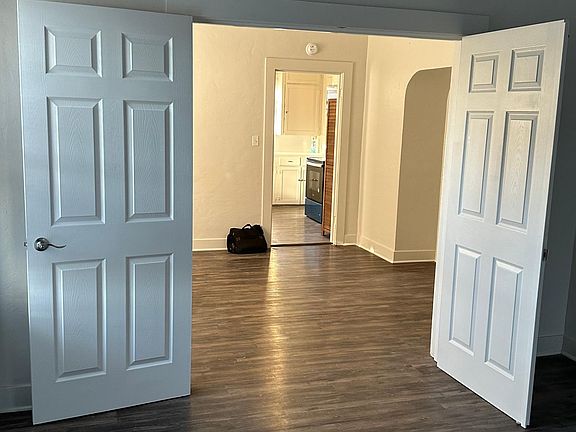 5th image of 715 6th St #715