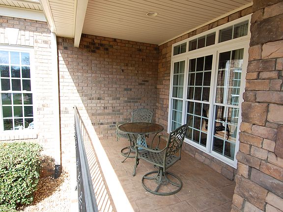 2nd image of 117 Lazenby Dr