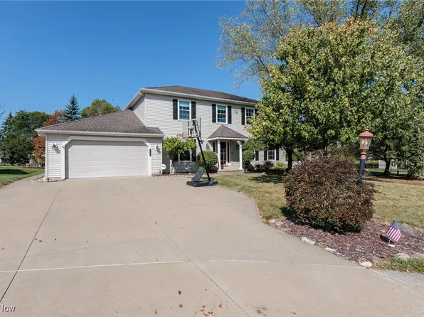 18987 Laurell Cir, Strongsville, OH 44136