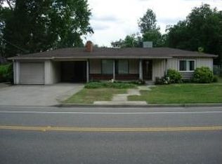 2651 Sacramento Dr, Redding, CA 96001