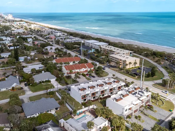 100 Ormond Dr APT D, Indialantic, FL 32903