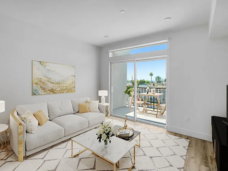 The Bay Apartment Homes — Photo 11