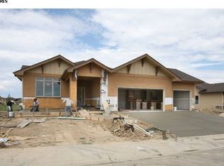 6087 Southern Hills Dr, Windsor, CO 80550