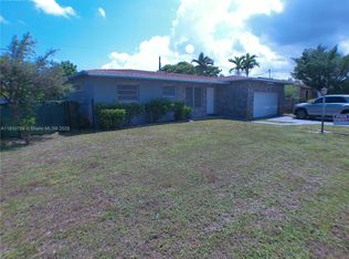 5360 Fletcher St, Hollywood, FL 33021