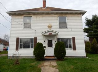 614 S 10th St, Cambridge, OH