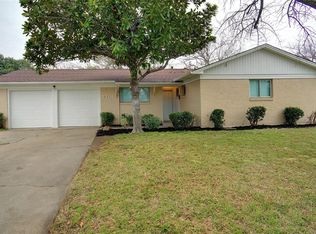 7701 Noreast Dr, Fort Worth, TX 76180