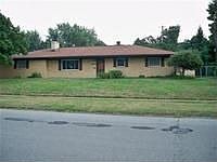 1st image of 3010 Vale Dr