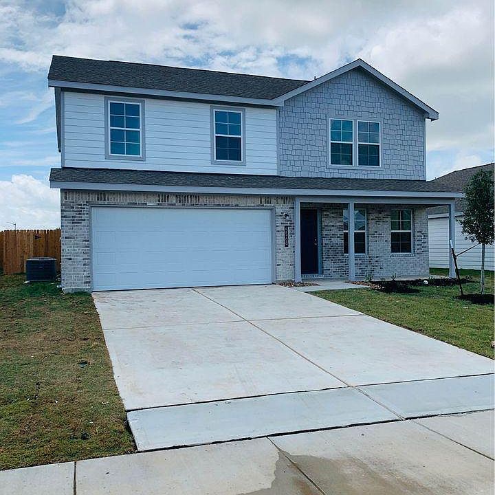 1st image of 5568 Fox Bluff Dr