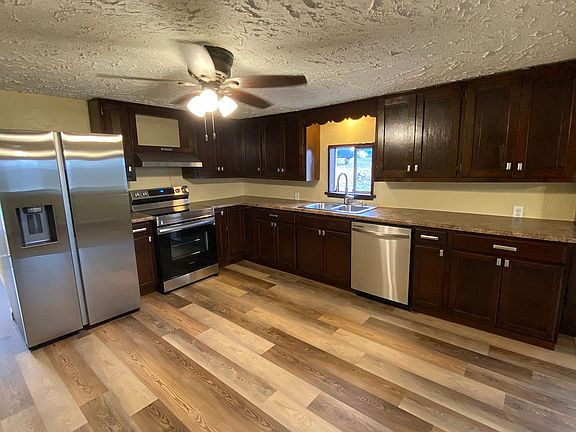 Kitchen - ALL new appliances