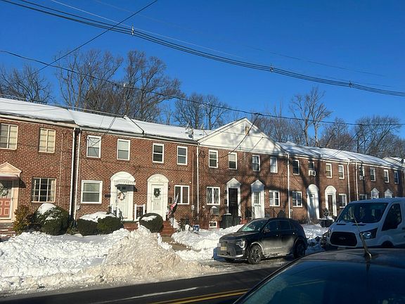 3rd image of 849 Parkside Ave