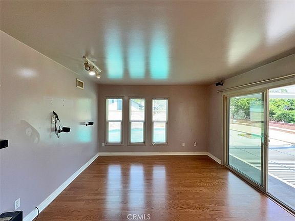 5th image of 8811 Riderwood Dr