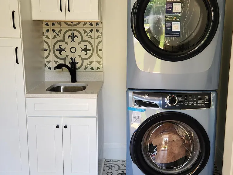Shared laundry