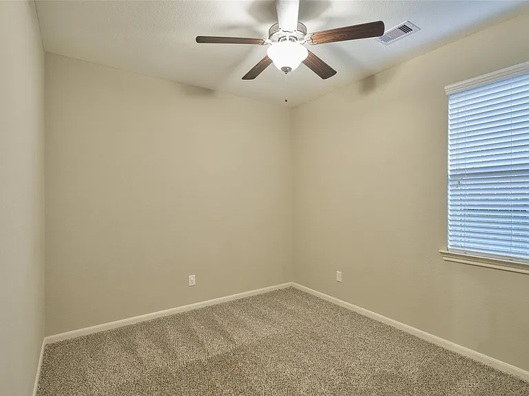116 Fox Trail Rd — Photo 33