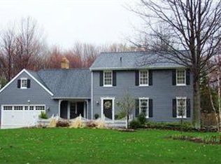 329 Centennial Dr, Vienna, OH 44473