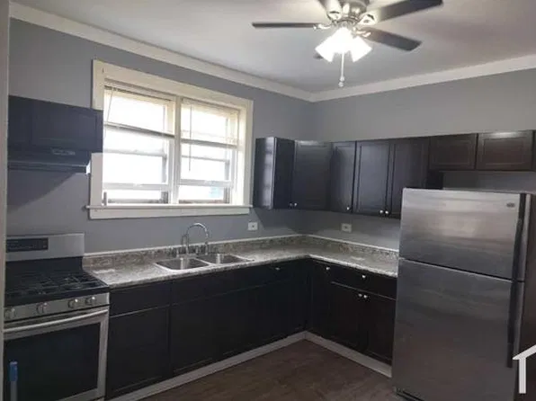 1109 W 61st St #2, Chicago, IL 60621