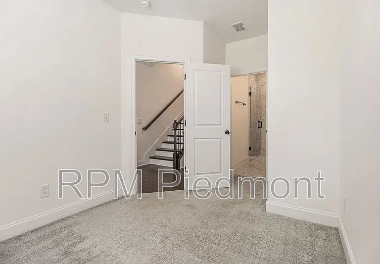 2638 Caruso Way — Photo 9