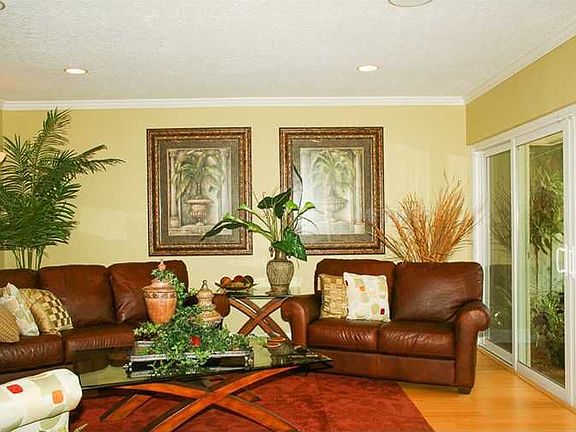 3rd image of 4110 W Platt St