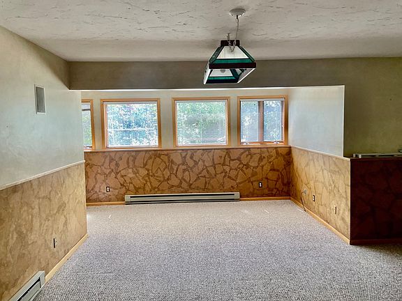 5th image of 1111 Denney Dr