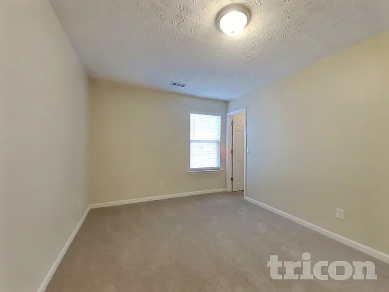5316 Paddington Ln — Photo 13