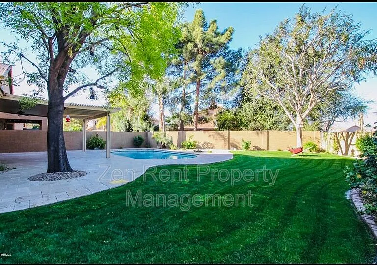 426 S Burk St — Photo 39