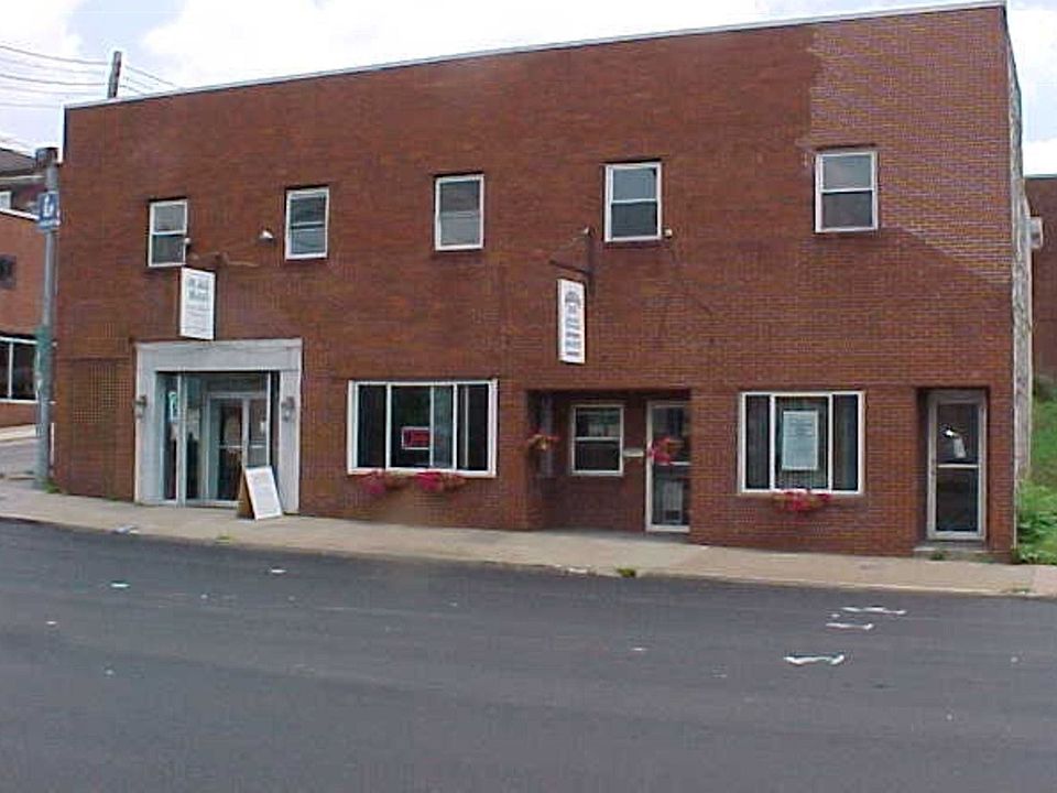 University Avenue Frontage