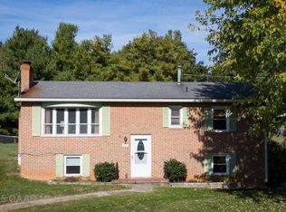 304 Old Greenville Rd, Staunton, VA 24401