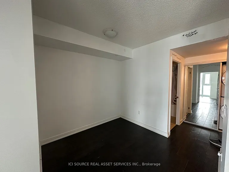 50 Wellesley St E #3205 — Photo 3