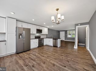 317 Westbrook Dr, Clifton Heights, PA 19018