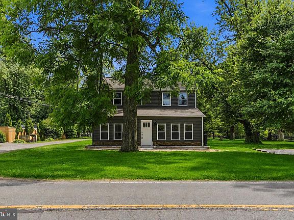 4th image of 281 Friendship Rd