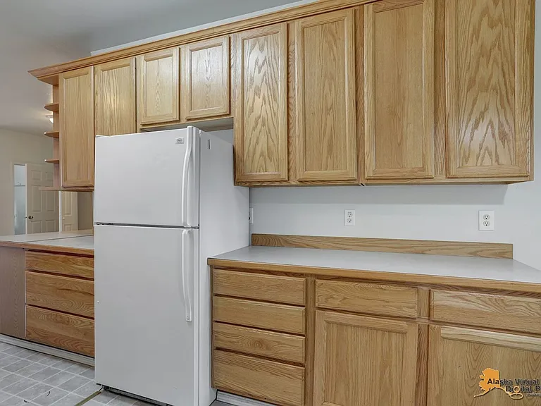 1105 W 34th Ave — Photo 21
