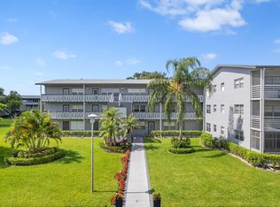 227 Suffolk Dr #F, Boca Raton, FL 33434
