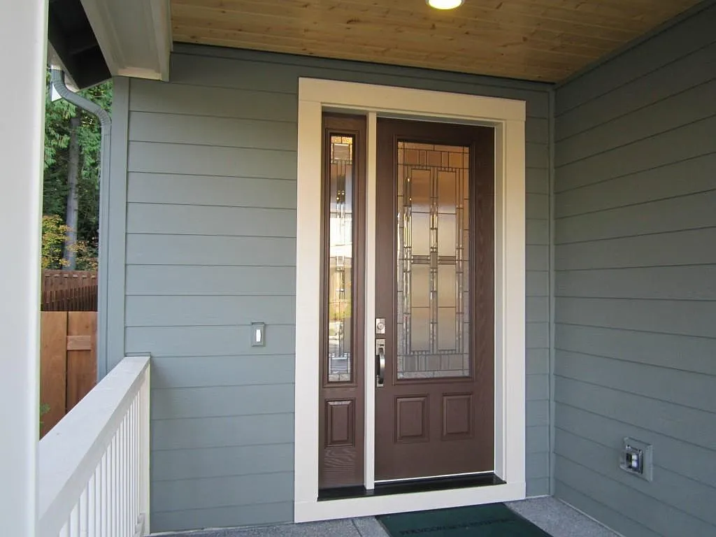 3 bed, 2.5 bath, 2455 sqft, $4,500 — Photo 2