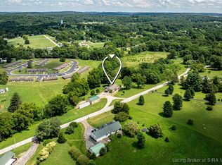 215 Woodside Dr NW, Depauw, IN 47115