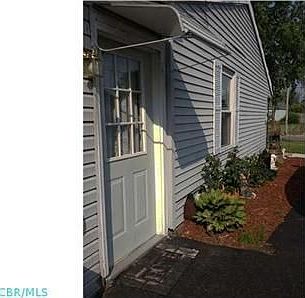 3rd image of 2819 Claude Dr